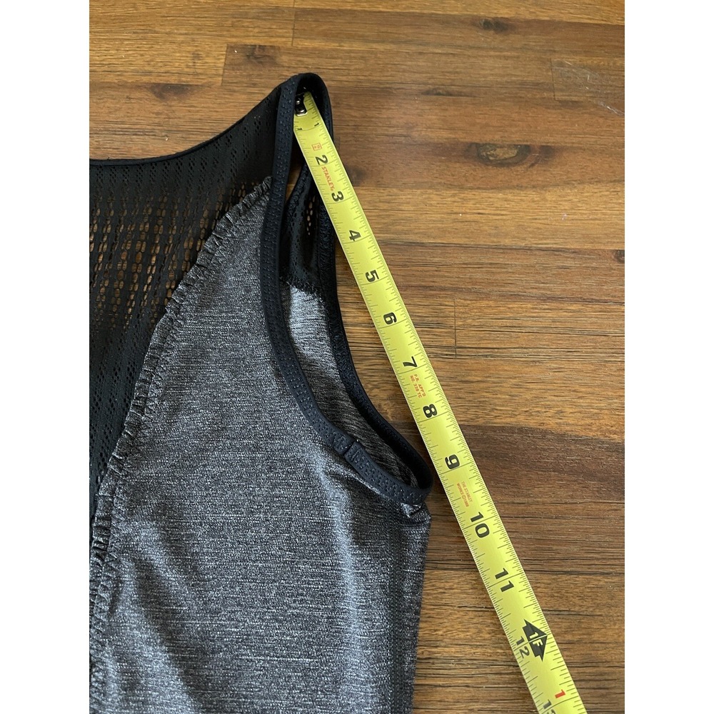 Lululemon Run Black Tie and Fly‎ Ruched Sides Tank Never Worn Size 2 - Picture 15 of 16